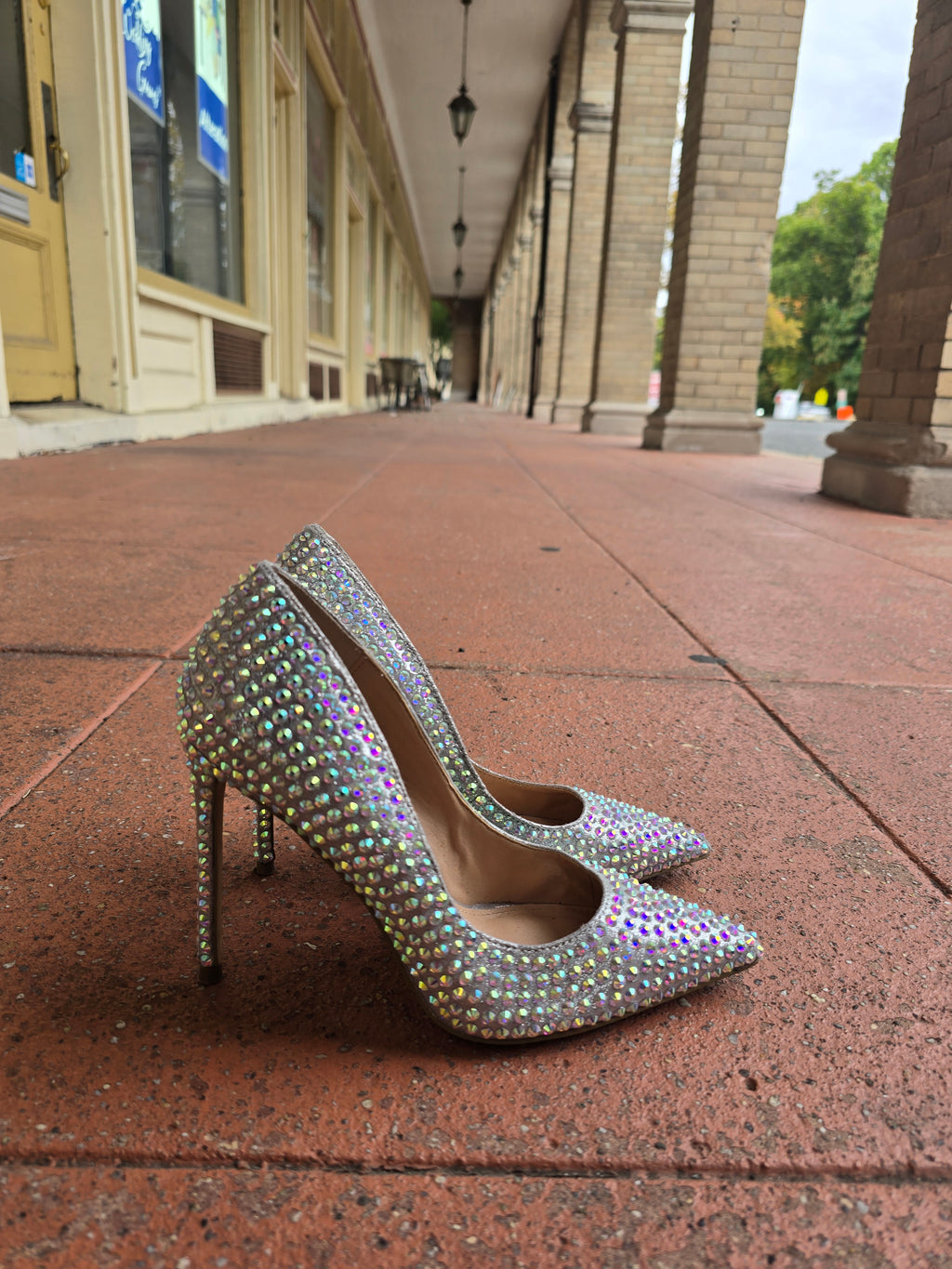 Steve Madden - Vala Rhinestone Pump