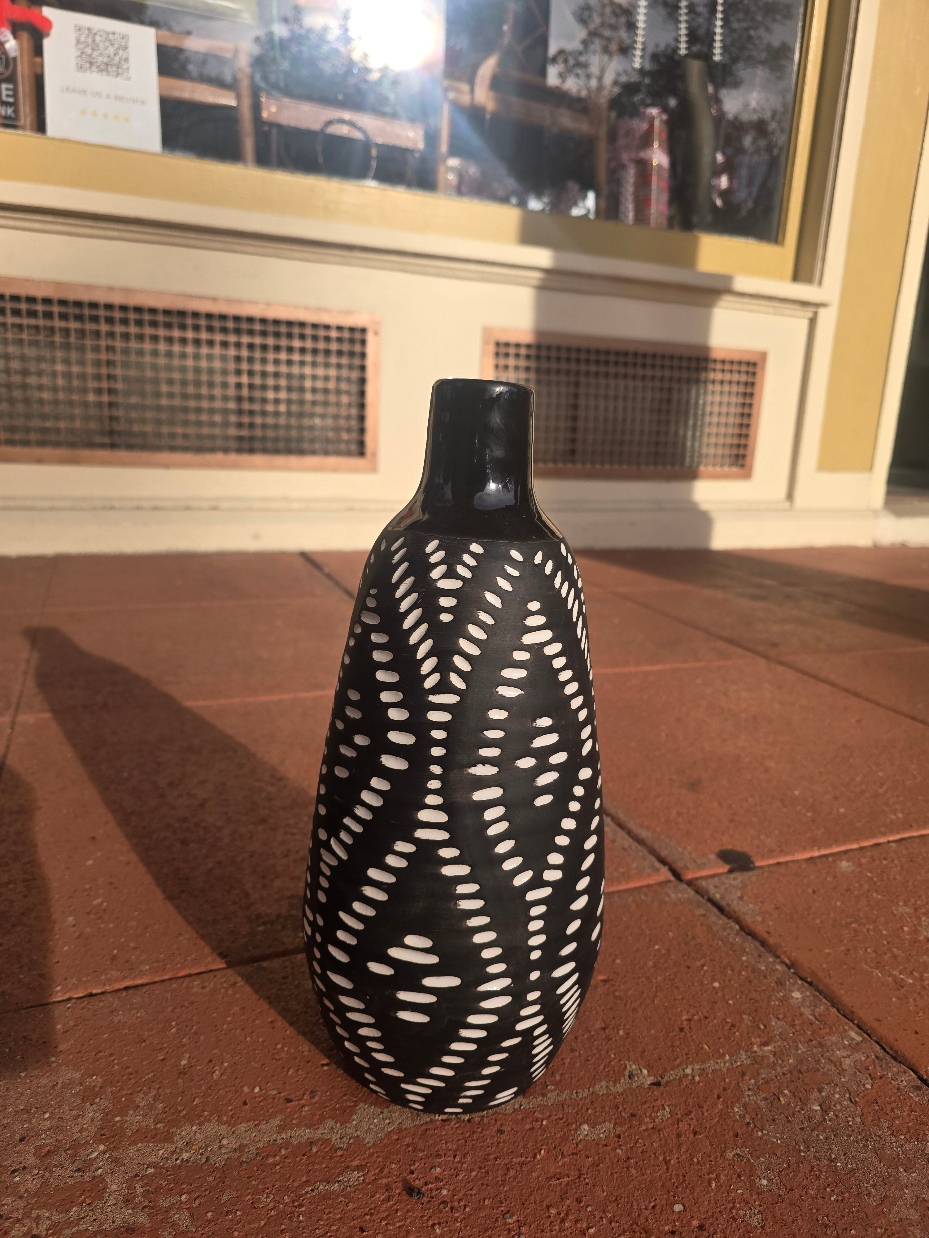 Black & White Hand-Patterned Ceramic Vase – Modern Boho Decor