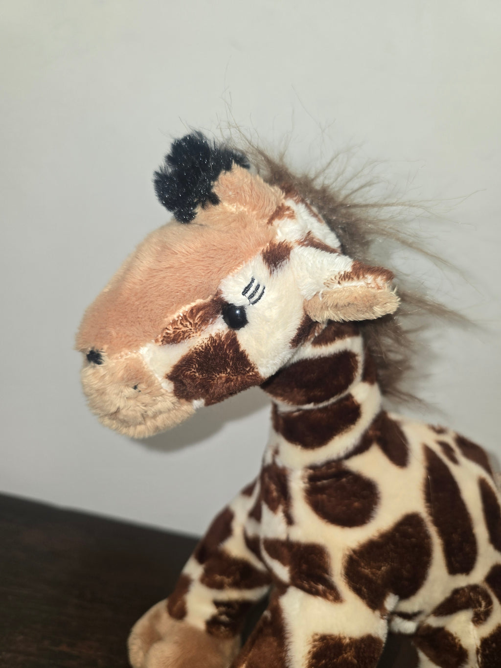Teddy Mountain Plush Giraffe - Brown Cream