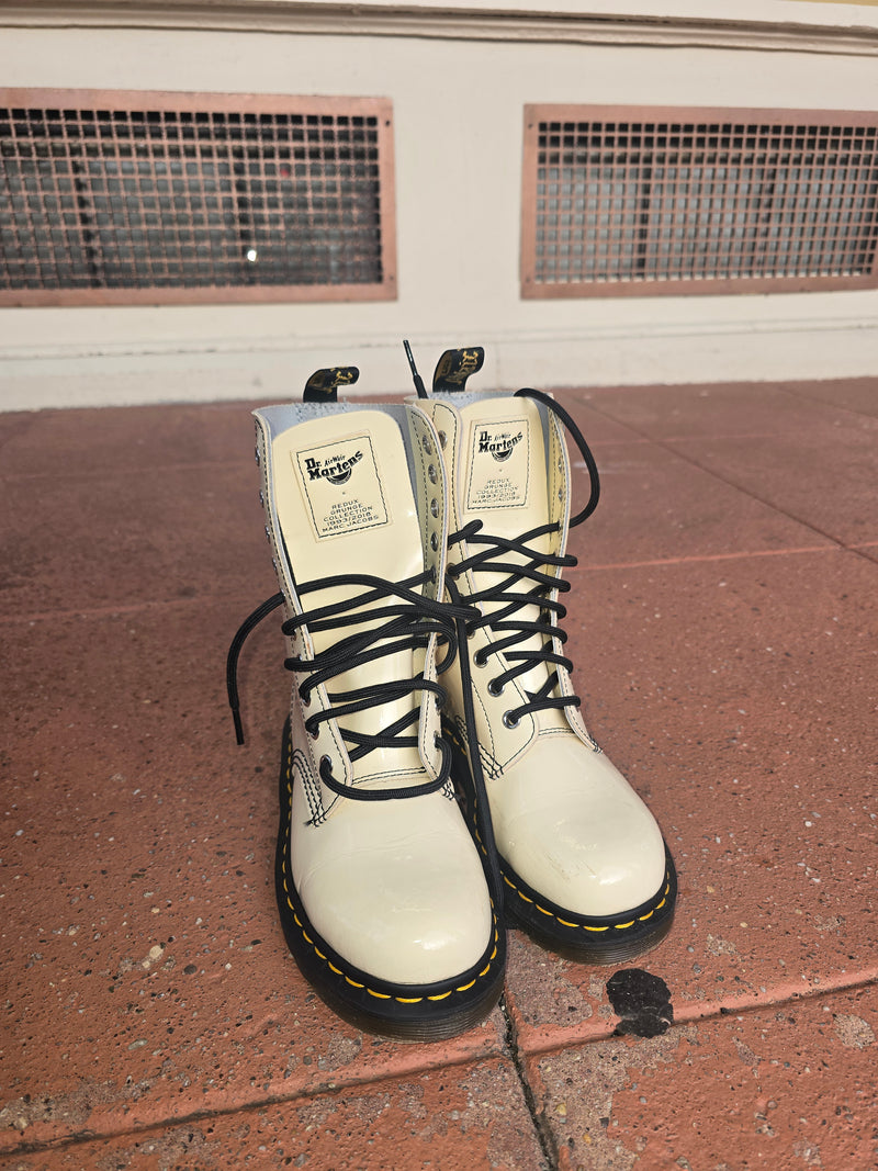 Dr. Martens - Marc Jacobs' 1993 "Grunge" Collection