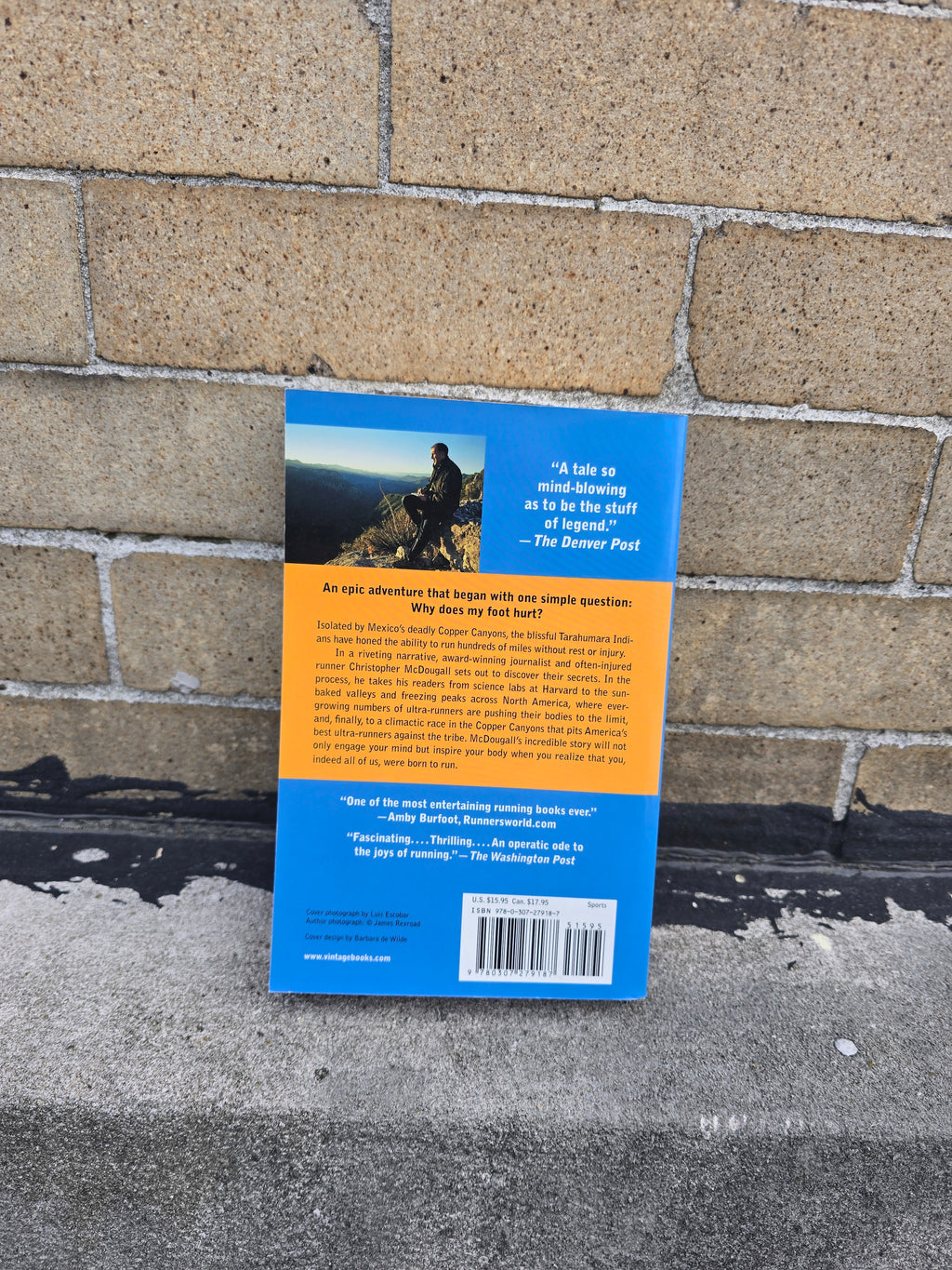 Born to Run – A Hidden Tribe, Superathletes & The Greatest Race the World Has Never Seen (Christopher McDougall) - Paperback